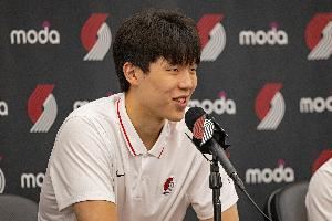 你对中国篮球意味着什么?杨瀚森:更好地帮助国家队和后面的人