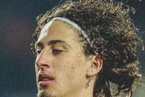 祝小火柴23岁生日快乐!🇵🇹