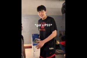 殳海:杨瀚森的PS5是2K官方送的 业余生活打游戏算非常健康的爱好