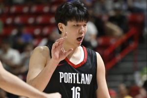 媒体人:希望接下来的时间 杨瀚森能好好休息 备战新赛季