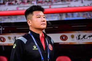 姆本扎弯弓射雕致敬主帅?李金羽:我没看见,估计他不太了解我