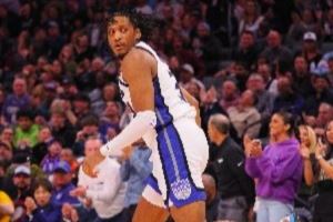 火力全开!艾萨克-琼斯17中13狂砍36分6板 罚球11中9